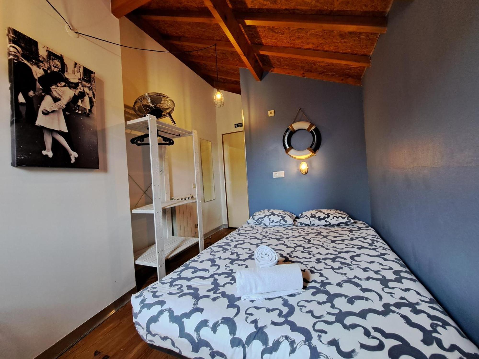 Sardines And Friends Hostel 04 โปโว เดอ วาร์ซิม ภายนอก รูปภาพ