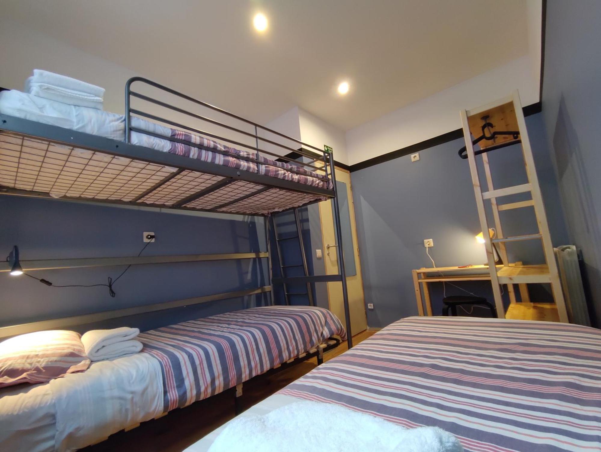 Sardines And Friends Hostel 04 โปโว เดอ วาร์ซิม ห้อง รูปภาพ
