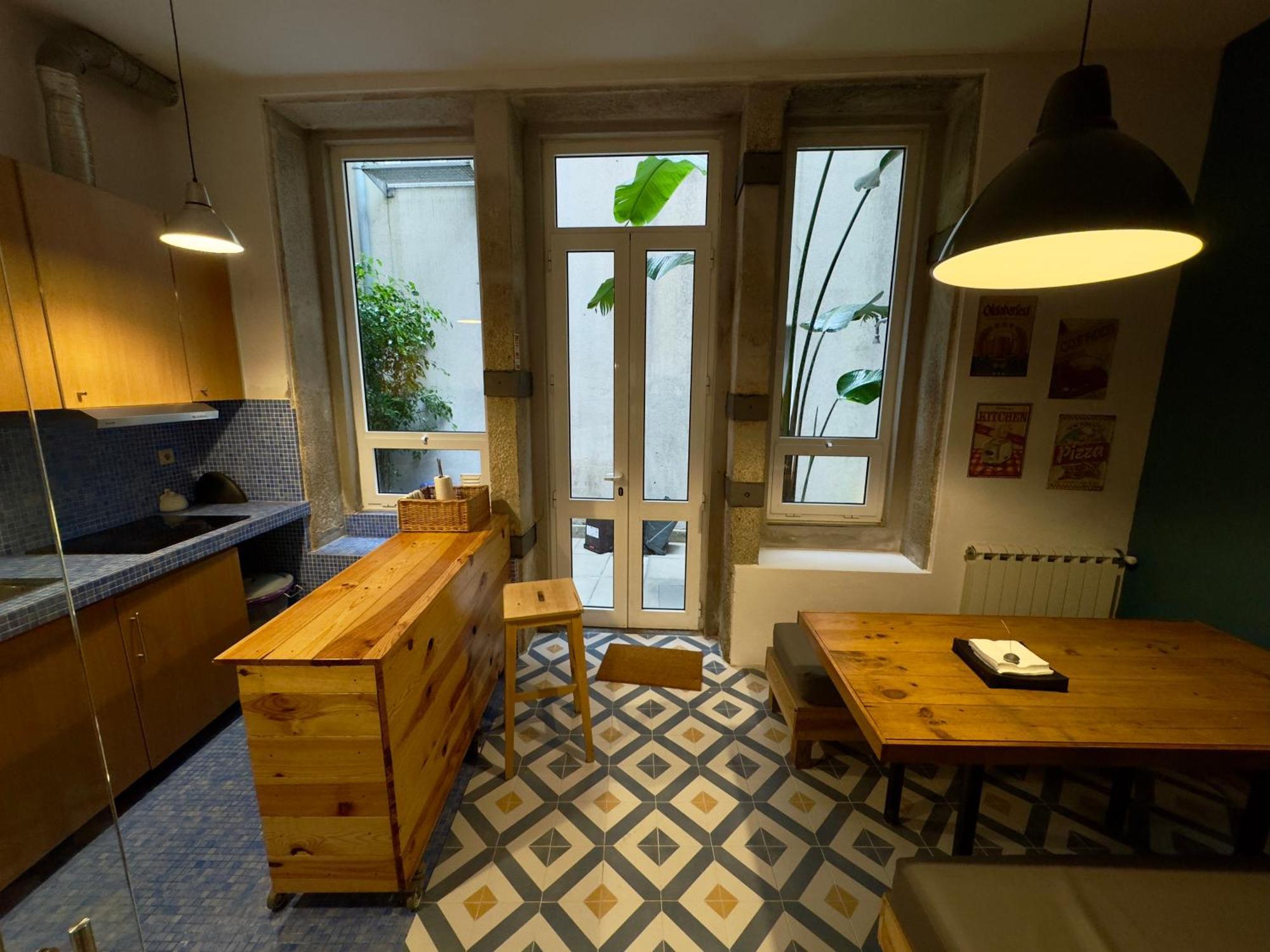 Sardines And Friends Hostel 04 โปโว เดอ วาร์ซิม ภายนอก รูปภาพ